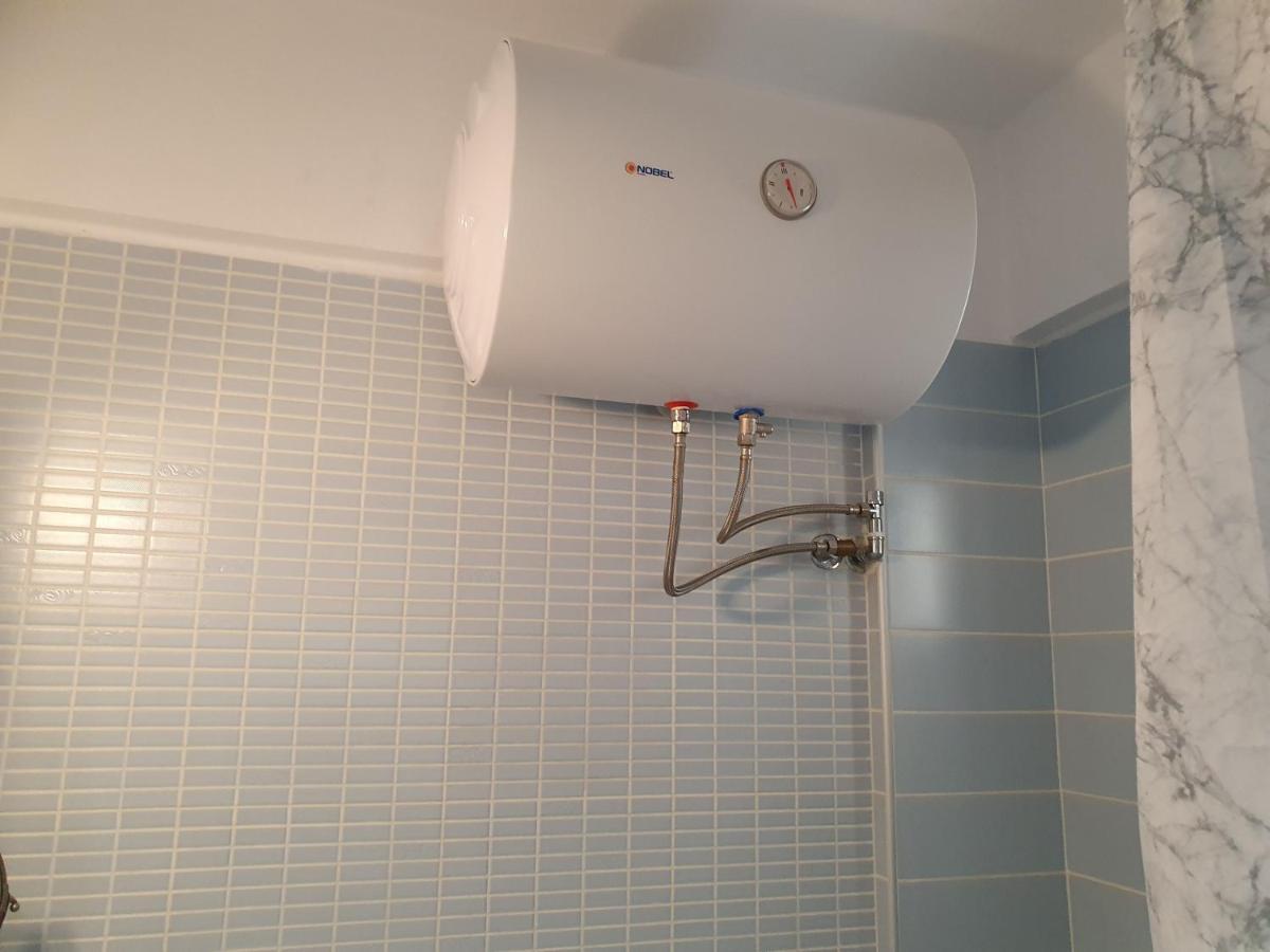 Gm Apartments Толон Экстерьер фото