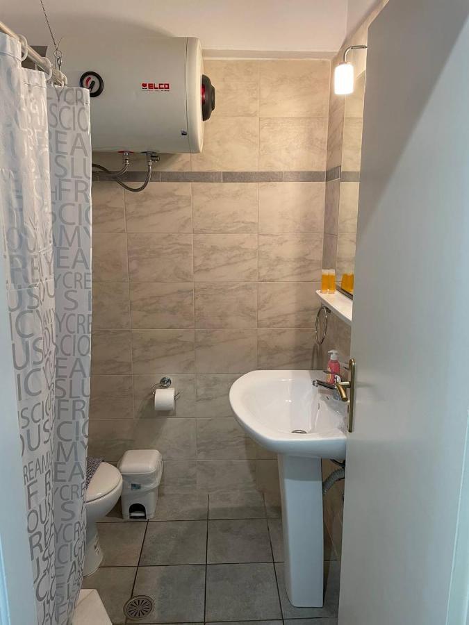 Gm Apartments Толон Экстерьер фото